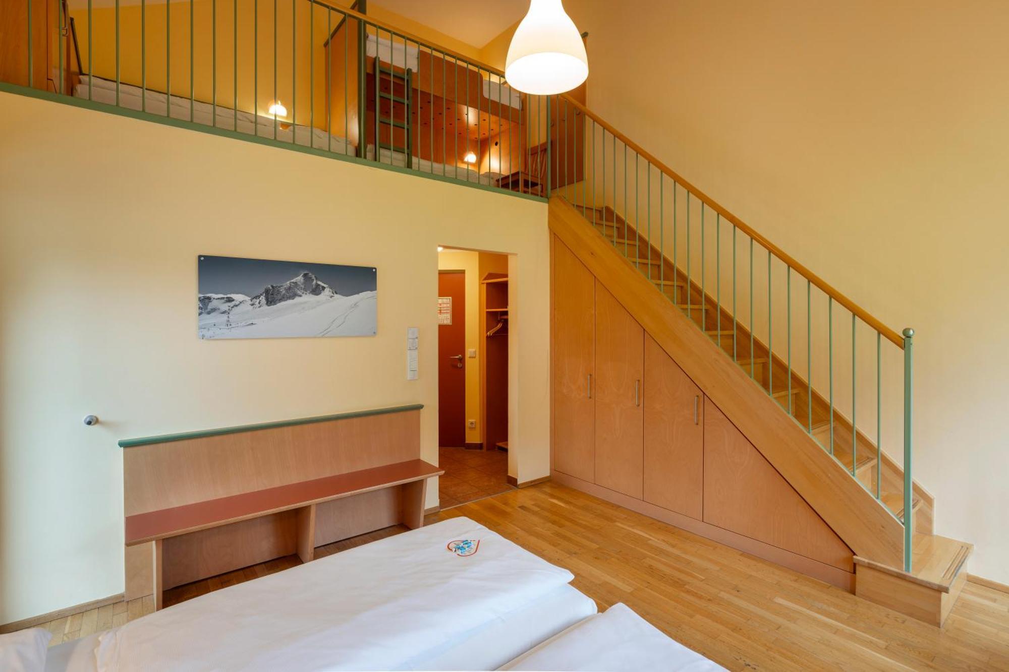 Jufa Hotel Kaprun - Summercard Included 외부 사진