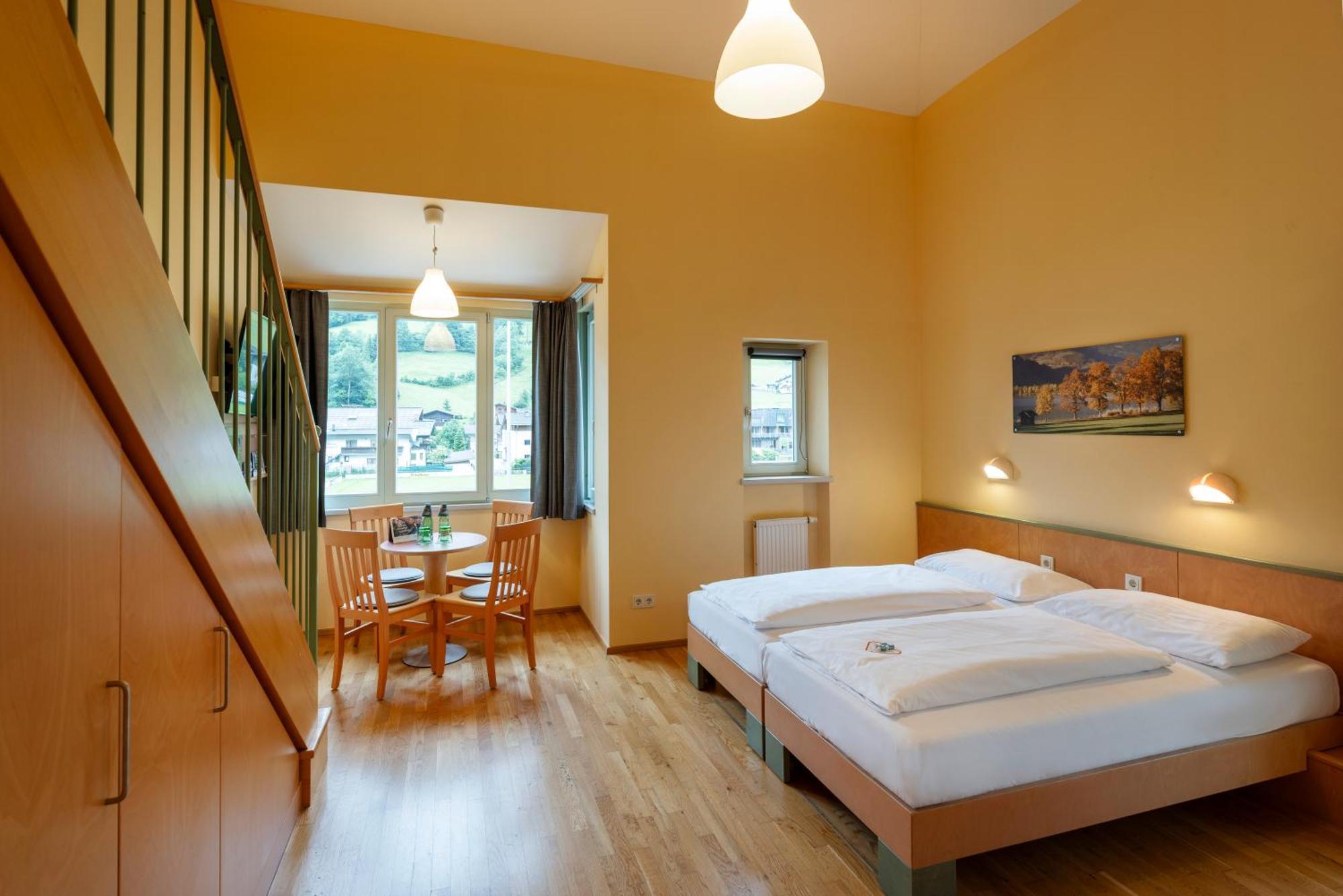 Jufa Hotel Kaprun - Summercard Included 외부 사진