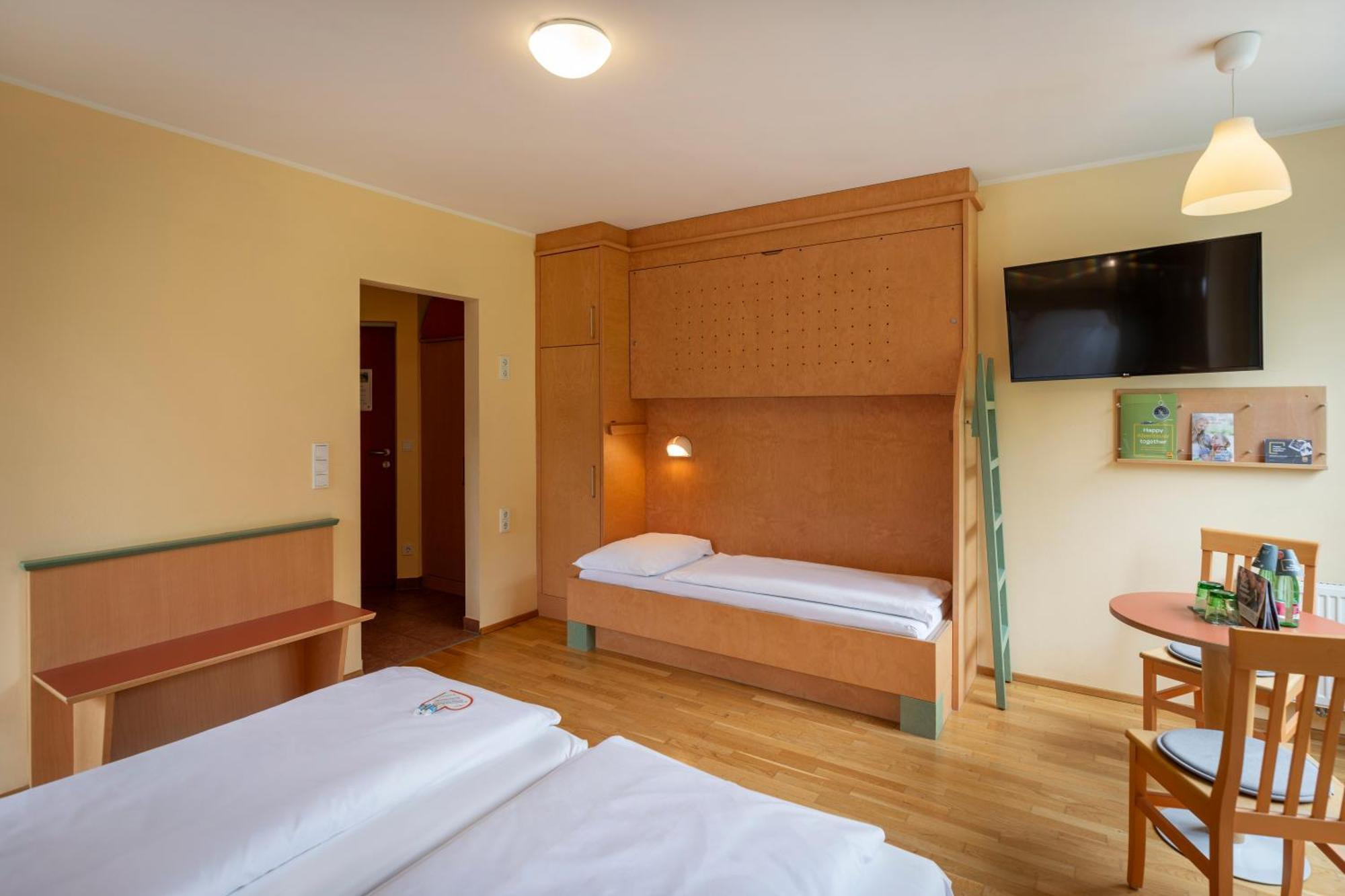 Jufa Hotel Kaprun - Summercard Included 외부 사진