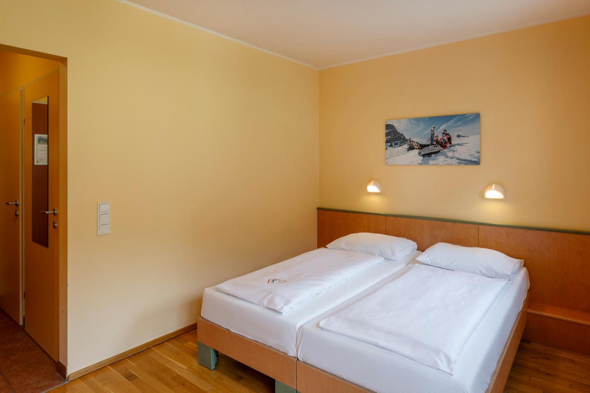 Jufa Hotel Kaprun - Summercard Included 외부 사진