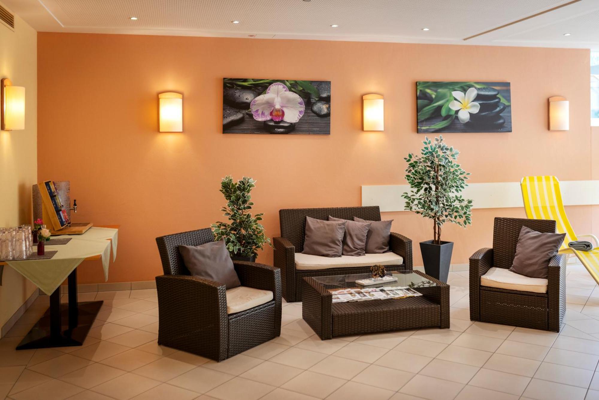 Jufa Hotel Kaprun - Summercard Included 외부 사진