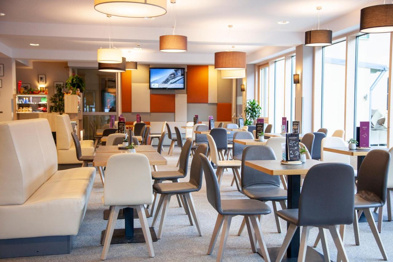 Jufa Hotel Kaprun - Summercard Included 외부 사진